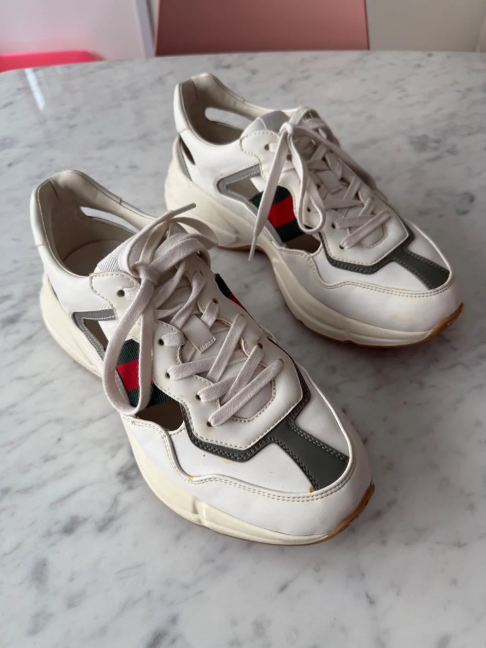Gucci Rhyton Sneakers Cut Out Leather - Men's size 7